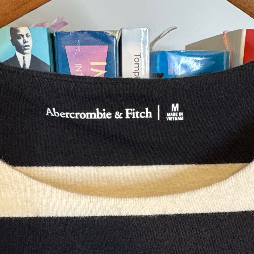 Abercrombie & Fitch Black and Cream Striped Bodysuit Size Medium - Picture 2 of 7
